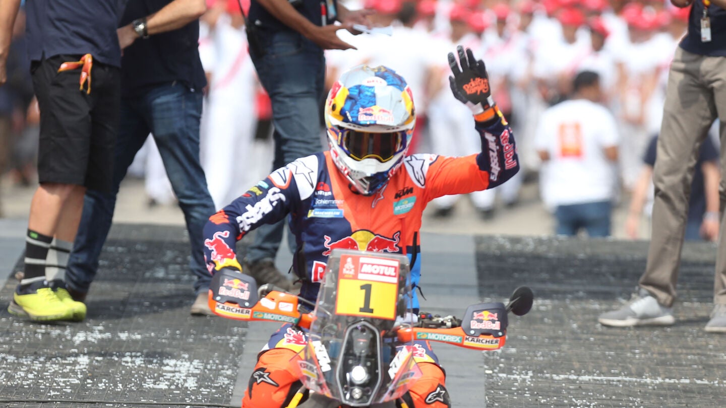 Sunderland se impone en la primera etapa del Dakar en motos