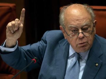 Jordi Pujol en el Parlament en una imagen de archivo Jordi Pujol en el Parlament en una imagen de archivo