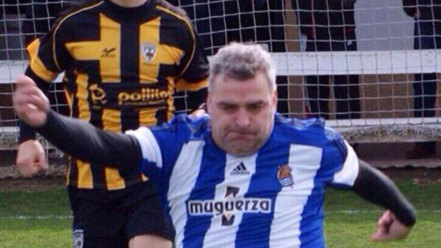 Javi De Pedro, en un partido de veteranos