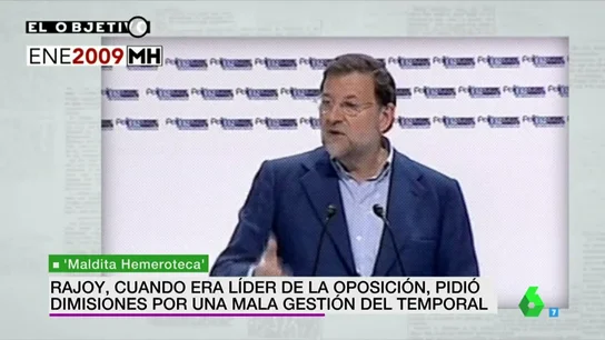 Mariano Rajoy, desde la oposición, reclamando la mala gestión de un temporal: "Se trata a los ciudadanos a patadas" Mariano Rajoy, desde la oposición, reclamando la mala gestión de un temporal: "Se trata a los ciudadanos a patadas"