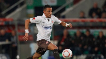 Deniz Naki jugando en el St Pauli