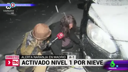 La educada respuesta de una mujer "que se contuvo de mandar a la mierda" a una reportera La educada respuesta de una mujer "que se contuvo de mandar a la mierda" a una reportera