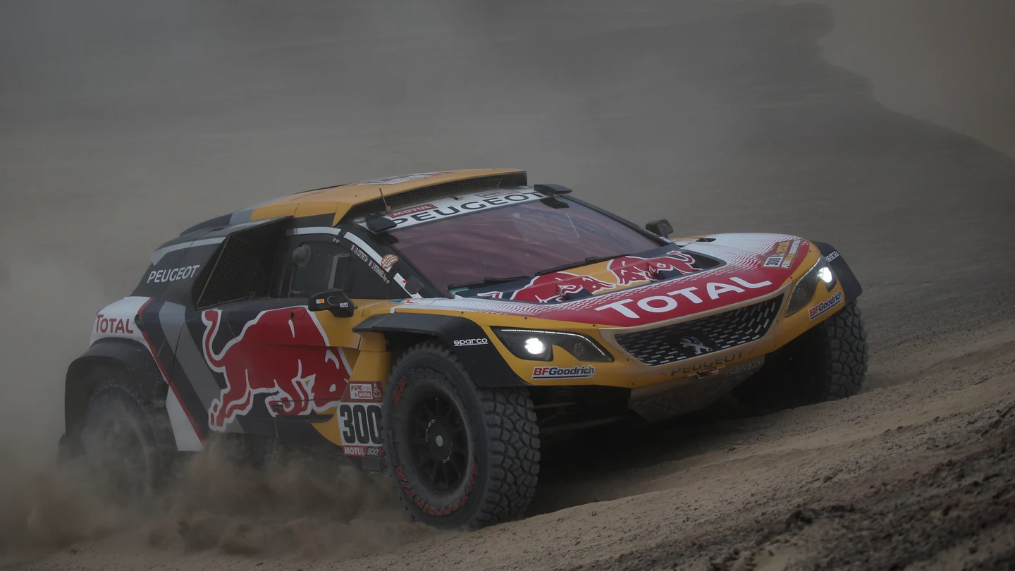 Stéphane Peterhansel, en acción en el Dakar 2018 Stéphane Peterhansel, en acción en el Dakar 2018