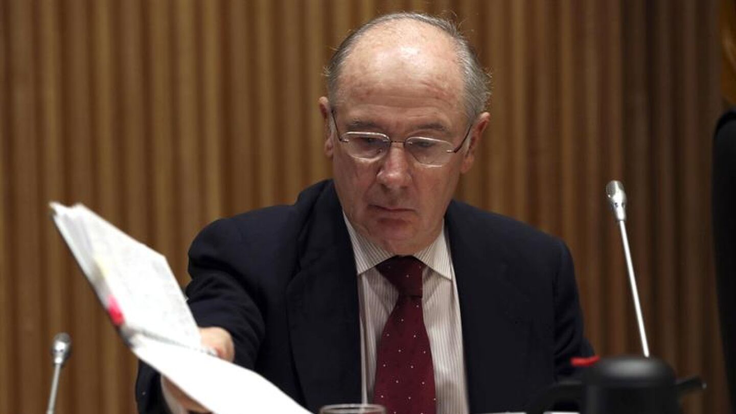 El exvicepresidente y exministro de Econom&iacute;a Rodrigo Rato, momentos antes de su comparecencia en la Comisi&oacute;n de investigaci&oacute;n