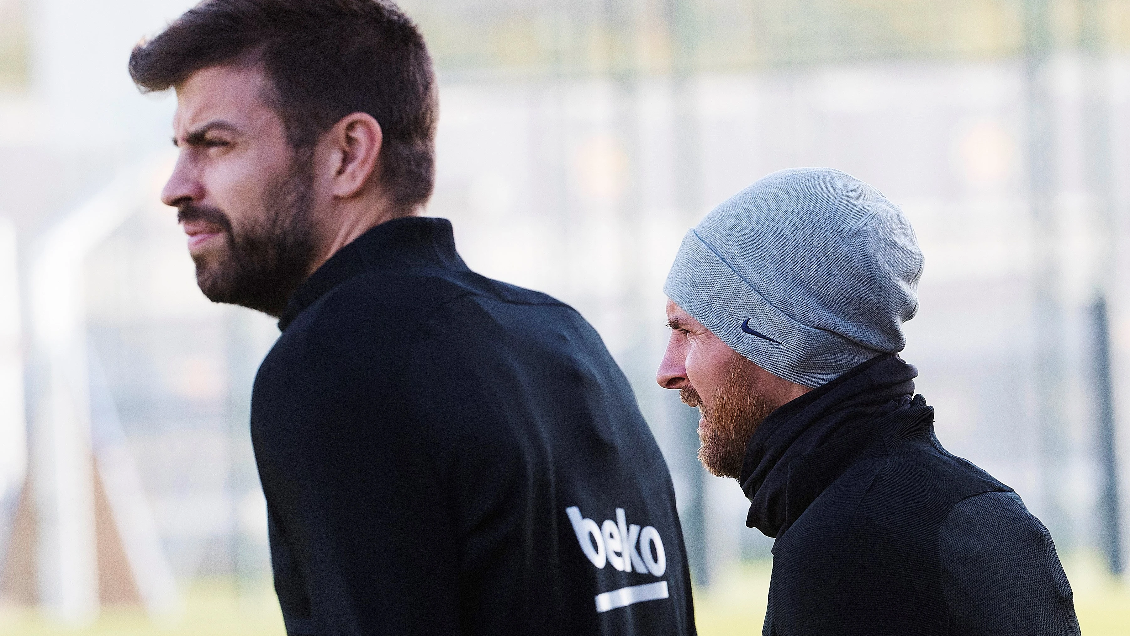 Messi y Piqué, insultados en el Bernabéu