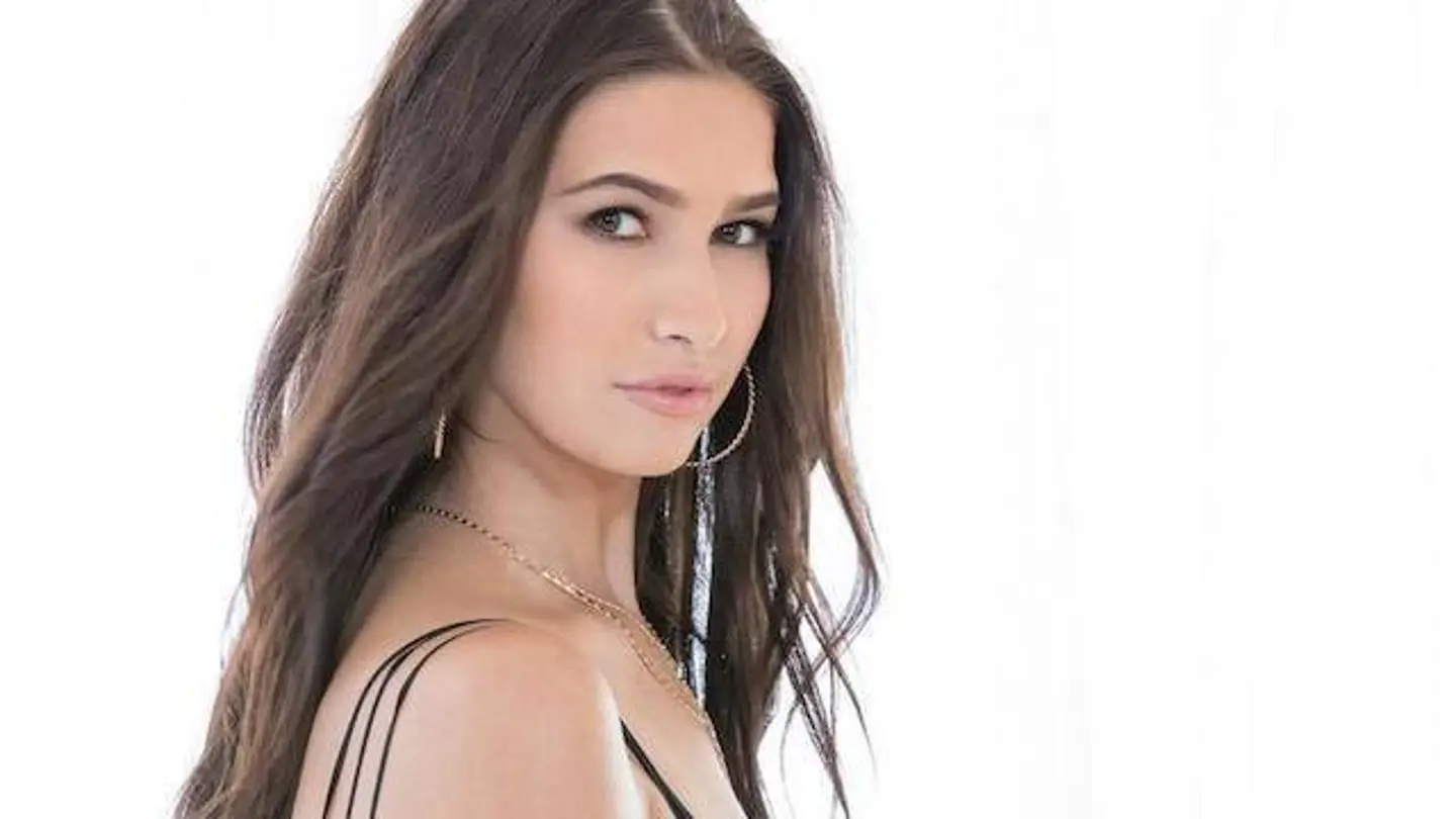 Olivia Nova, la actriz porno encontrada muerta en Las Vegas Olivia Nova, la actriz porno encontrada muerta en Las Vegas