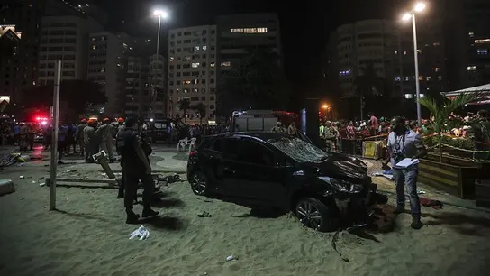 El coche que provocó el atropello múltiple en Copacabana El coche que provocó el atropello múltiple en Copacabana