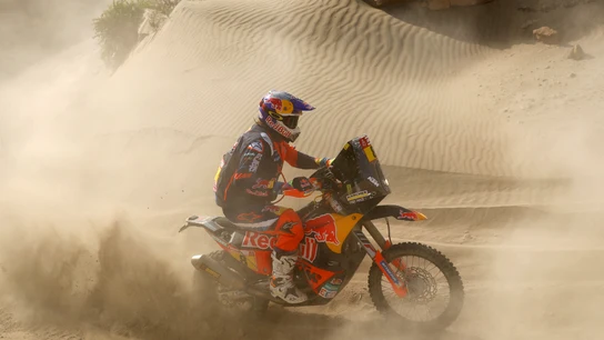 Toby Price, en una etapa del Dakar Toby Price, en una etapa del Dakar