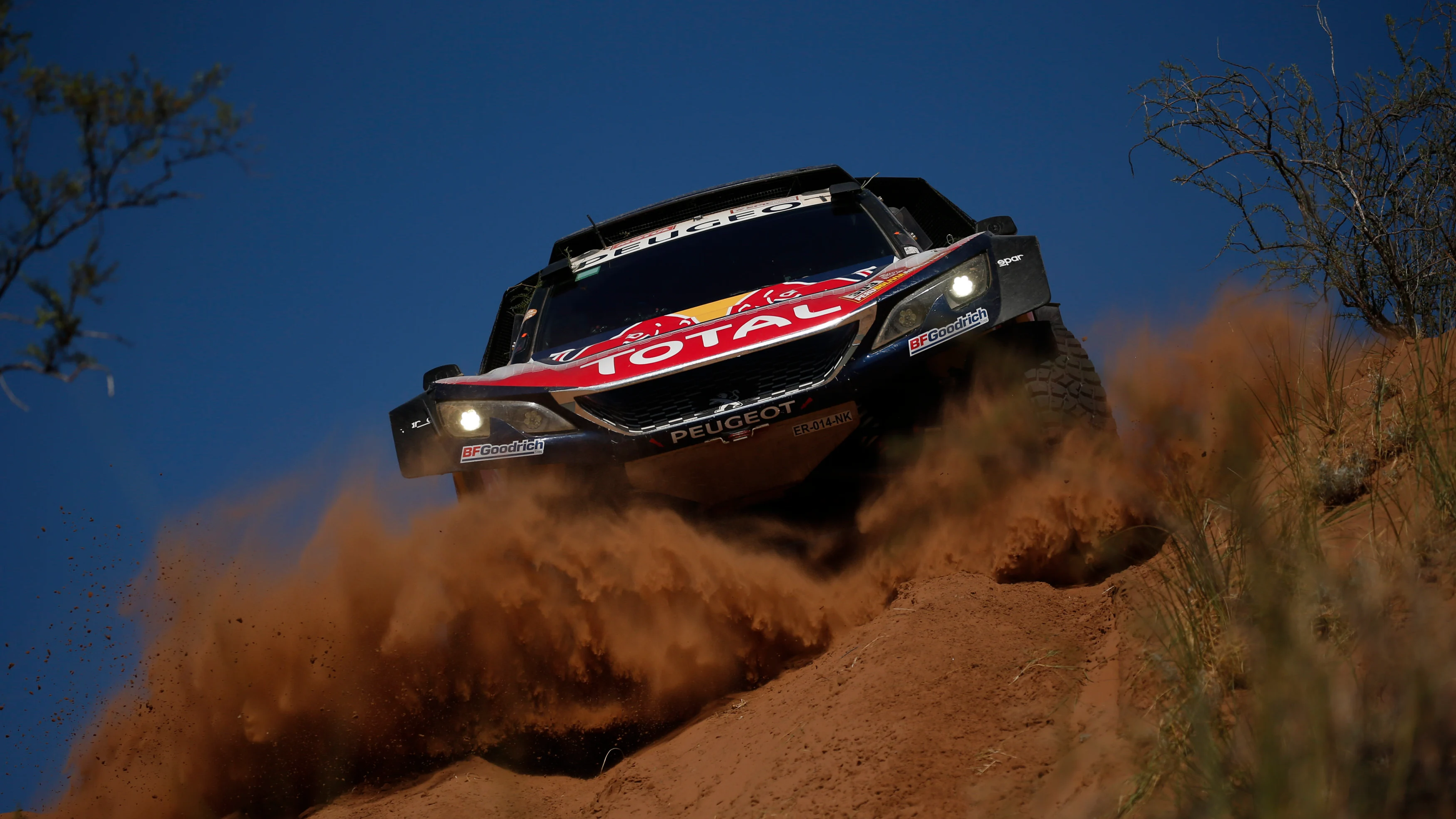 Carlos Sainz, durante la 13ª etapa del Dakar