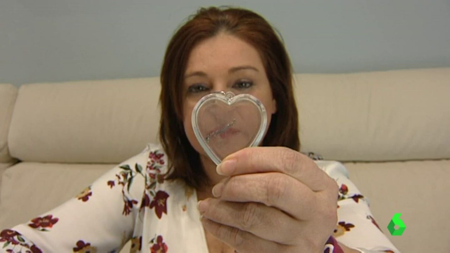 To&ntilde;i, una de las mujeres afectadas por el anticonceptivo Essure