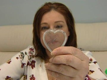 Toñi, una de las mujeres afectadas por el anticonceptivo Essure Toñi, una de las mujeres afectadas por el anticonceptivo Essure
