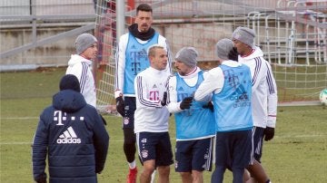 James y Rudy, enfrentados en el entrenamiento del Bayern