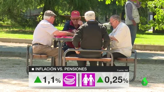 Un grupo de jubilados en el parque Un grupo de jubilados en el parque