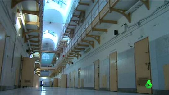 Celdas sucias, aglomeraciones de presos, el garrote vil... as&iacute; era la c&aacute;rcel Modelo de Barcelona durante el franquismo
