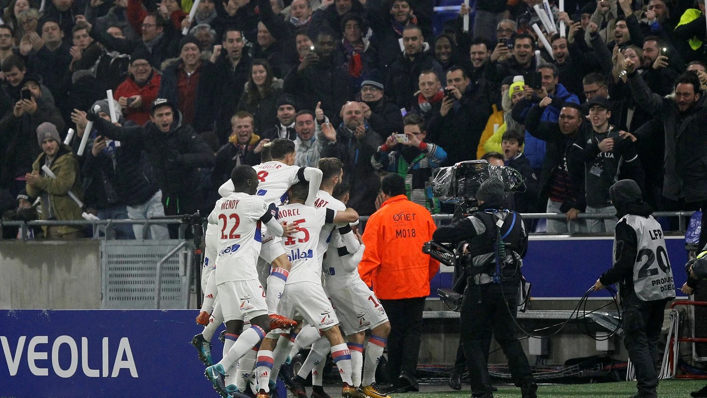 El Lyon gana al PSG El Lyon gana al PSG