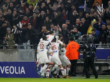 El Lyon gana al PSG El Lyon gana al PSG