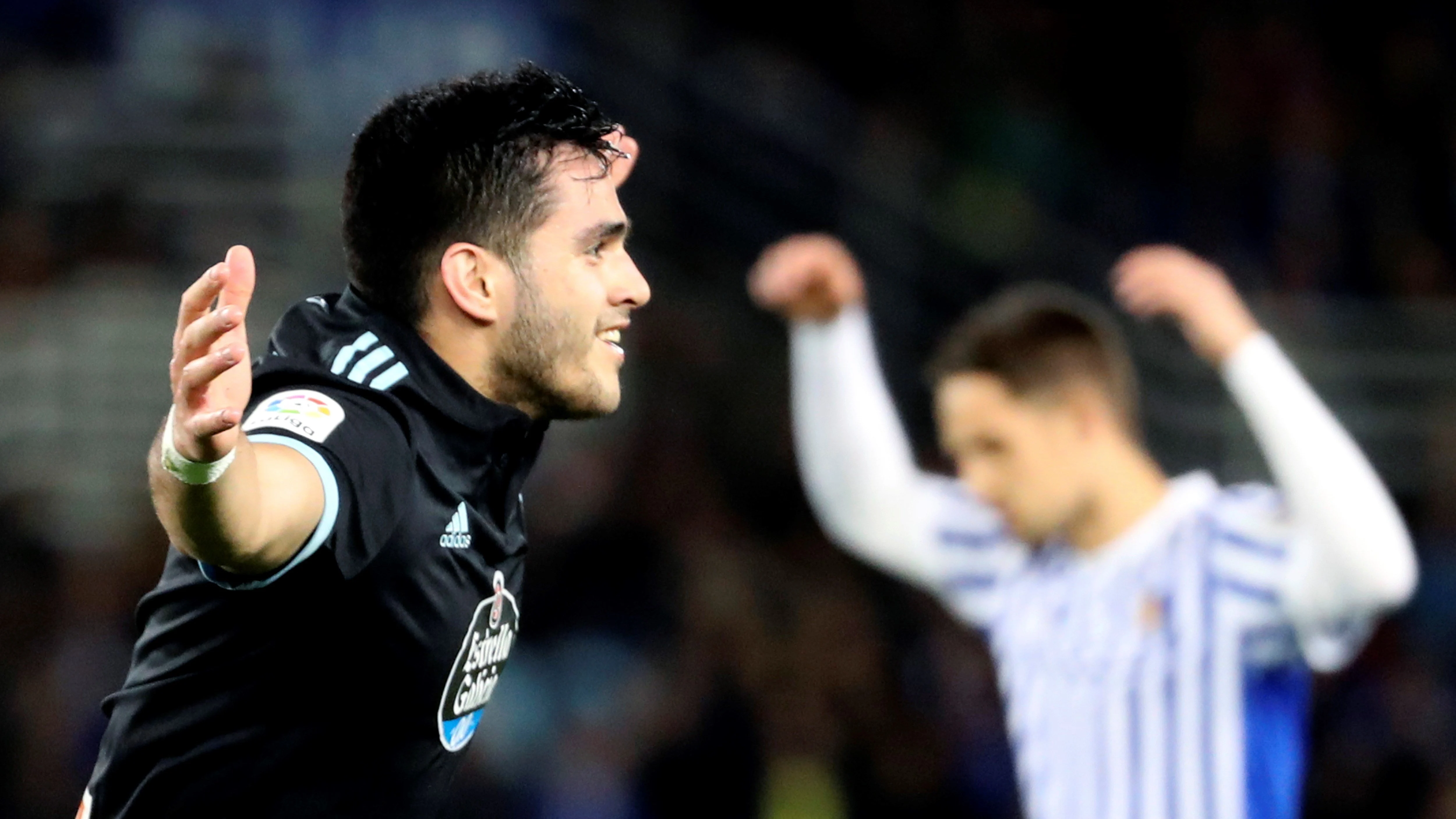 Maxi Gómez celebra su gol contra la Real Sociedad