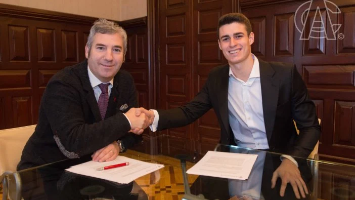 Kepa, junto a Josu Urrutia