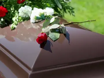 Parto post mortem: una mujer da a luz después de morir Parto post mortem: una mujer da a luz después de morir