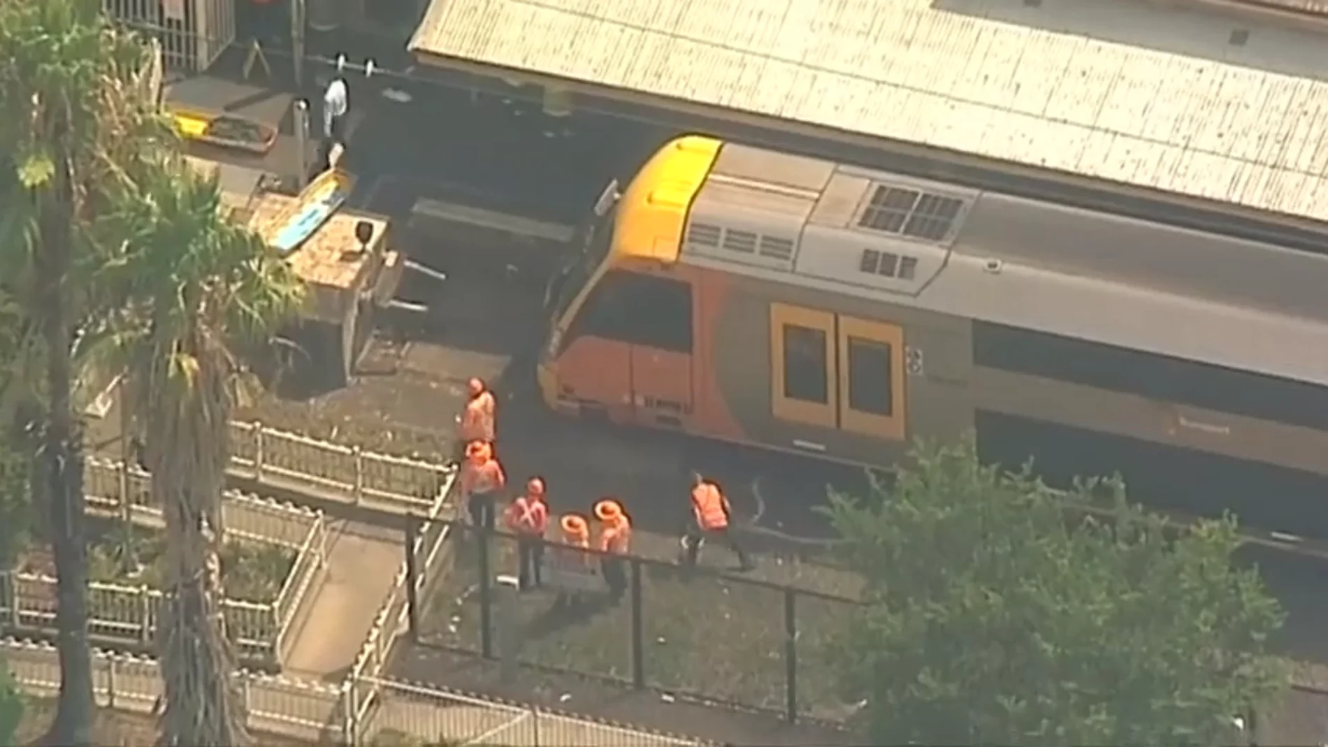 Un tren choca contra el tope de la vía en Australia