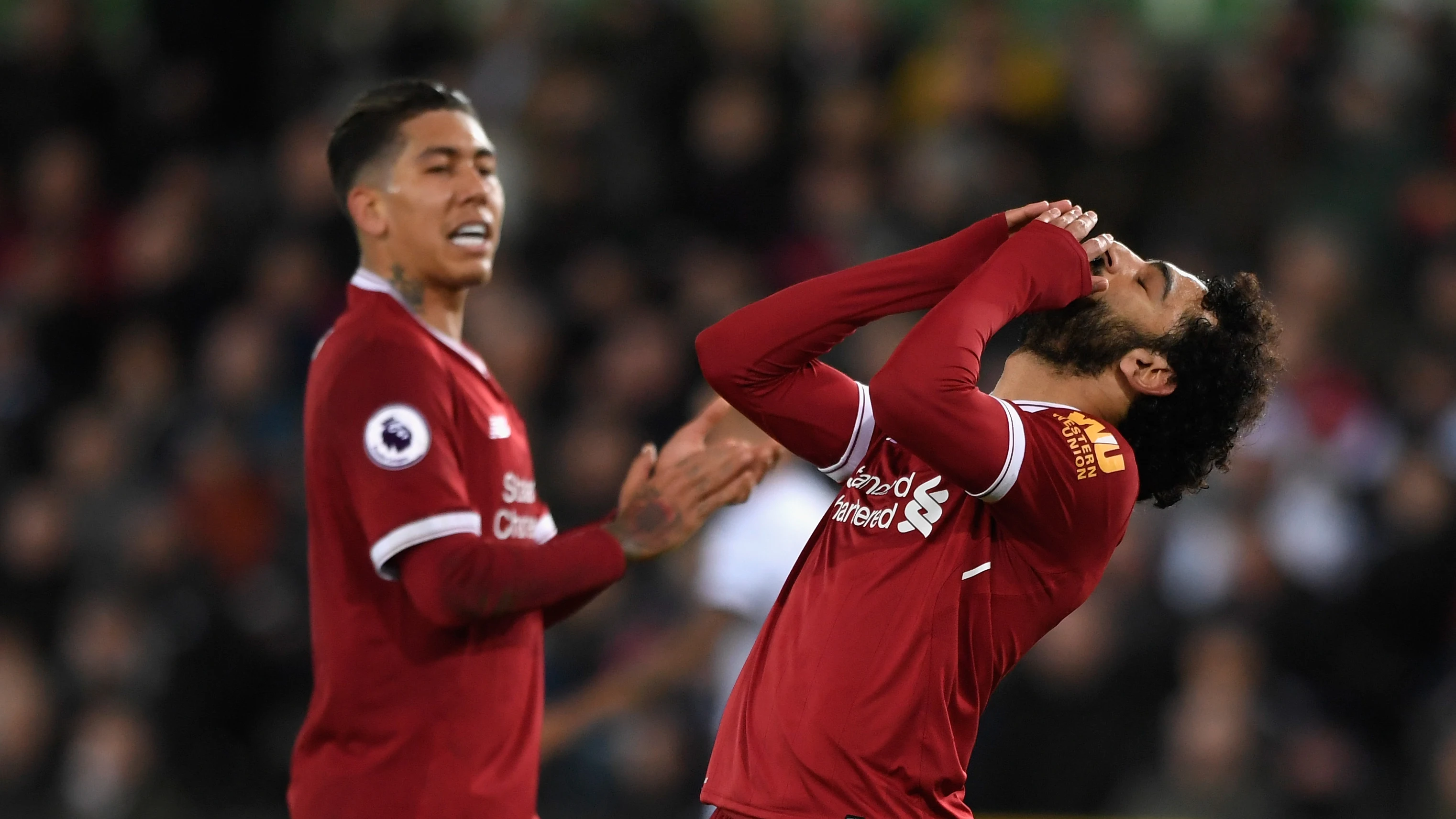Salah se desespera ante el Swansea