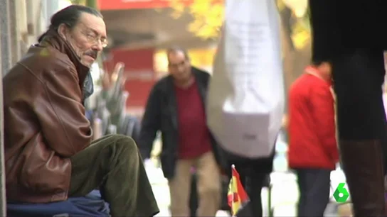 Imagen de una persona en la calle Imagen de una persona en la calle