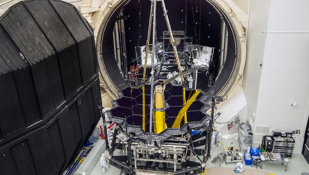El telescopio espacial James Webb salió de la cámara A el 1 de diciembre de 2017