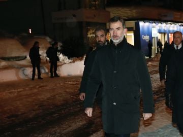 El rey Felipe VI, a su llegada a Davos El rey Felipe VI, a su llegada a Davos