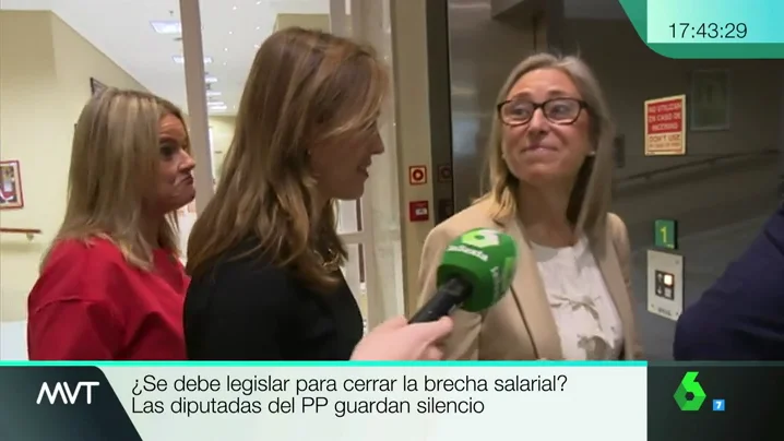 Varias diputadas del PP