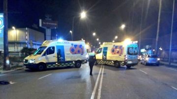 Dos ambulancias del 061 en el lugar del accidente