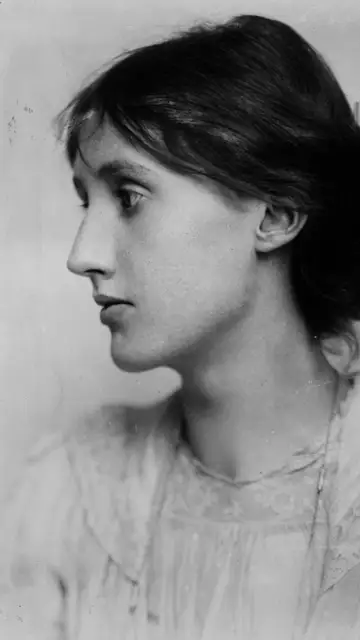Virginia Woolf, una de las escritoras feministas más icónicas del siglo XX Virginia Woolf, una de las escritoras feministas más icónicas del siglo XX