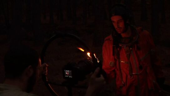 Amistades rotas, productoras arruinadas y la revoluci&oacute;n del cine que no fue: 'El Cosmonauta' detr&aacute;s de las c&aacute;maras