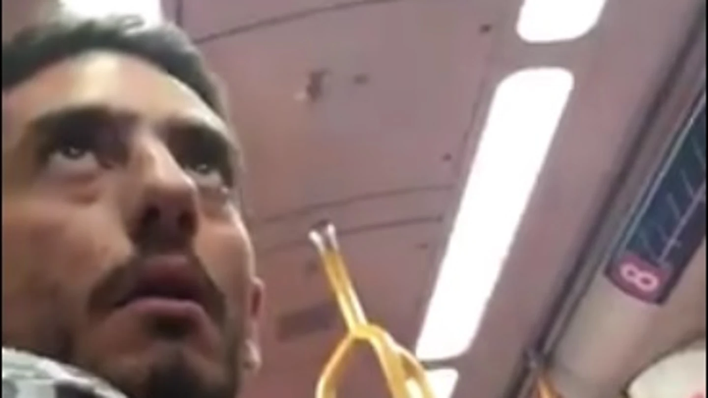 Acosa en el metro de madrid a dos menores Acosa en el metro de Madrid a dos menores
