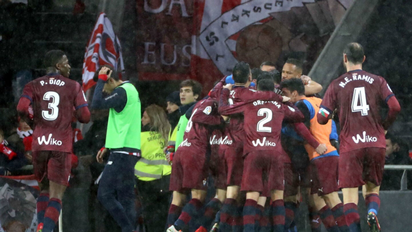 El Eibar celebra un gol