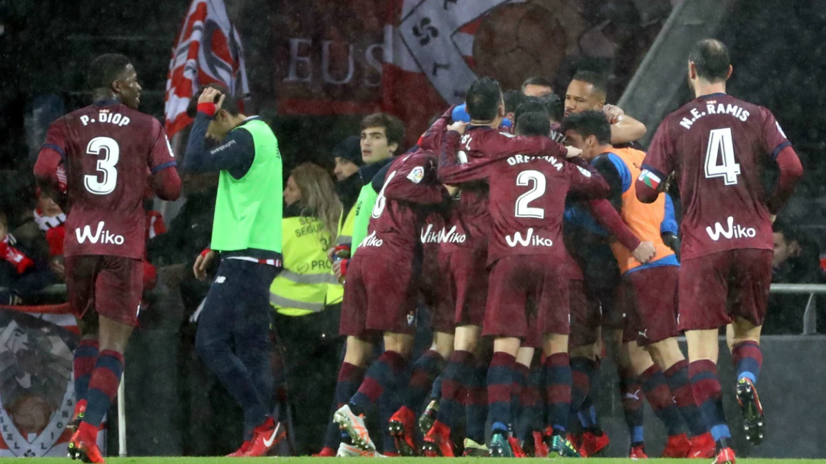 El Eibar celebra un gol