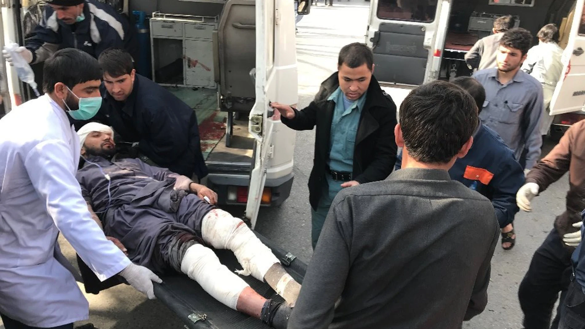 Al menos 17 muertos y 110 heridos tras un atentado en el centro de Kabul