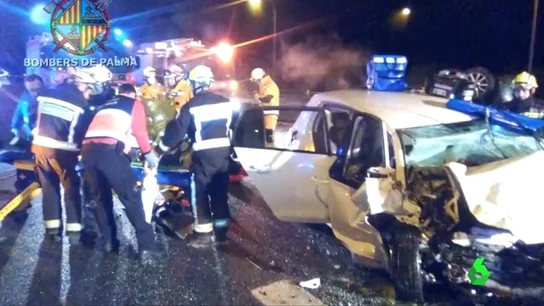 Muere el copiloto de un coche que circulaba en dirección contraria en Mallorca Muere el copiloto de un coche que circulaba en dirección contraria en Mallorca