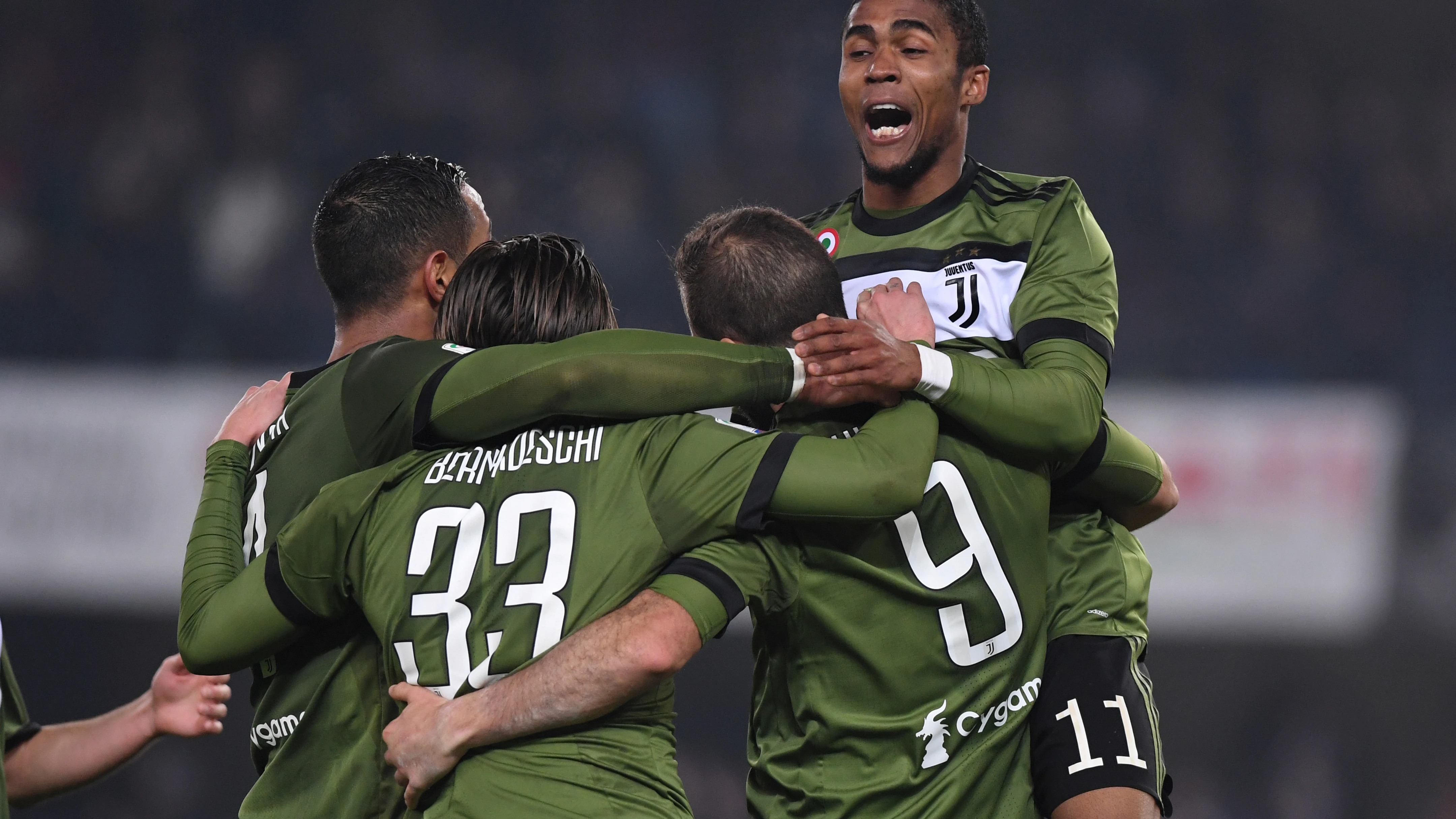 La Juventus celebrando un gol al Chievo