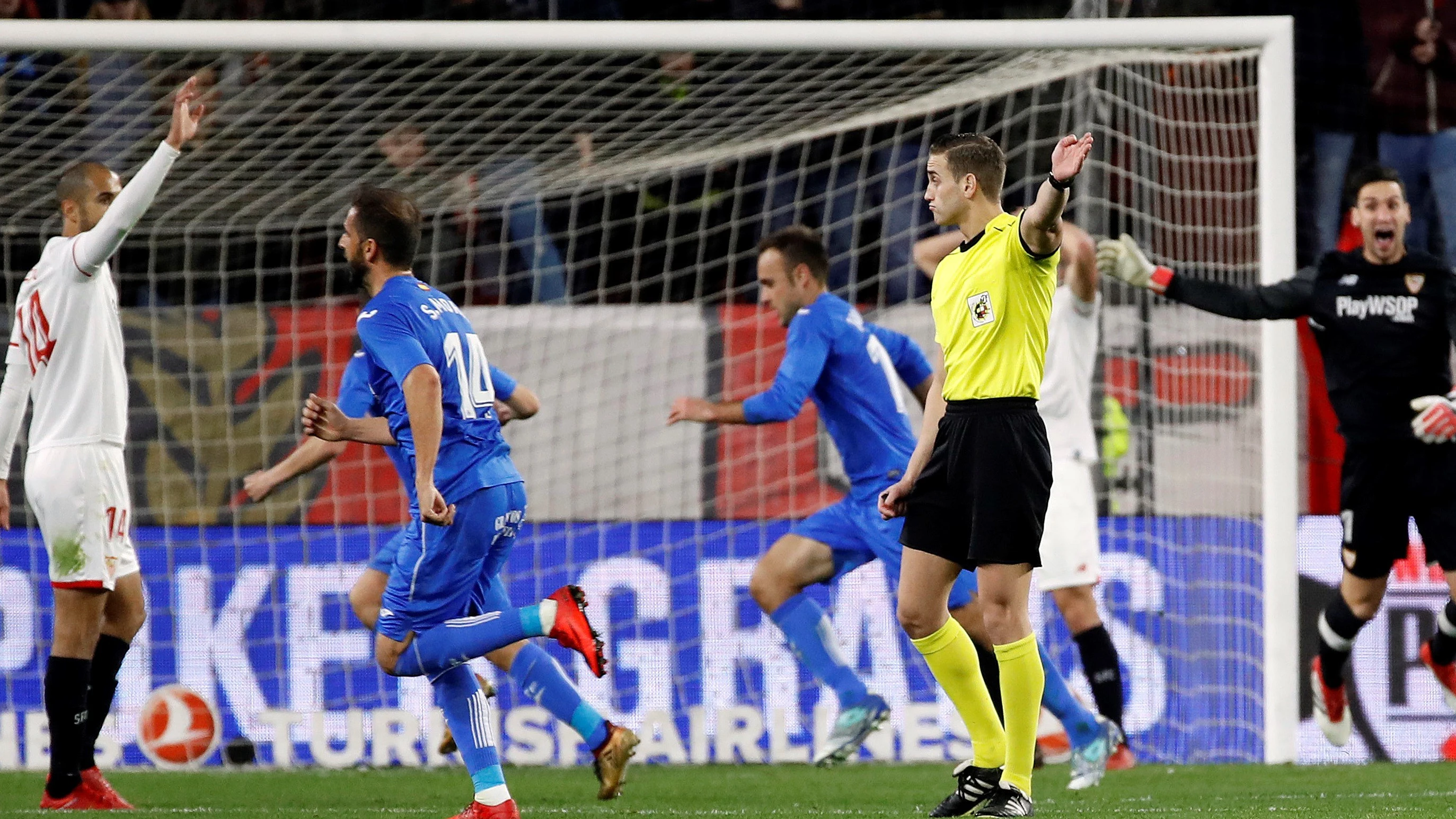 El Getafe celebrando el gol ante el Sevilla