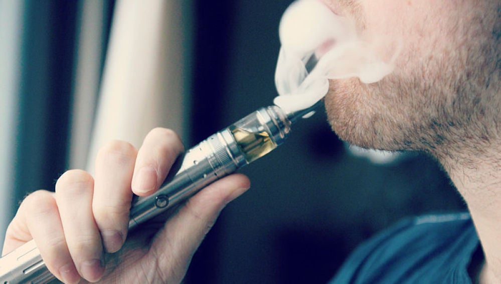 Malo electronico fumar cigarro es