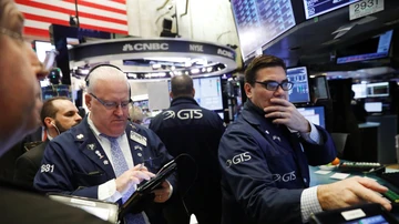 Temor en los mercados tras la fuerte caída del Dow Jones