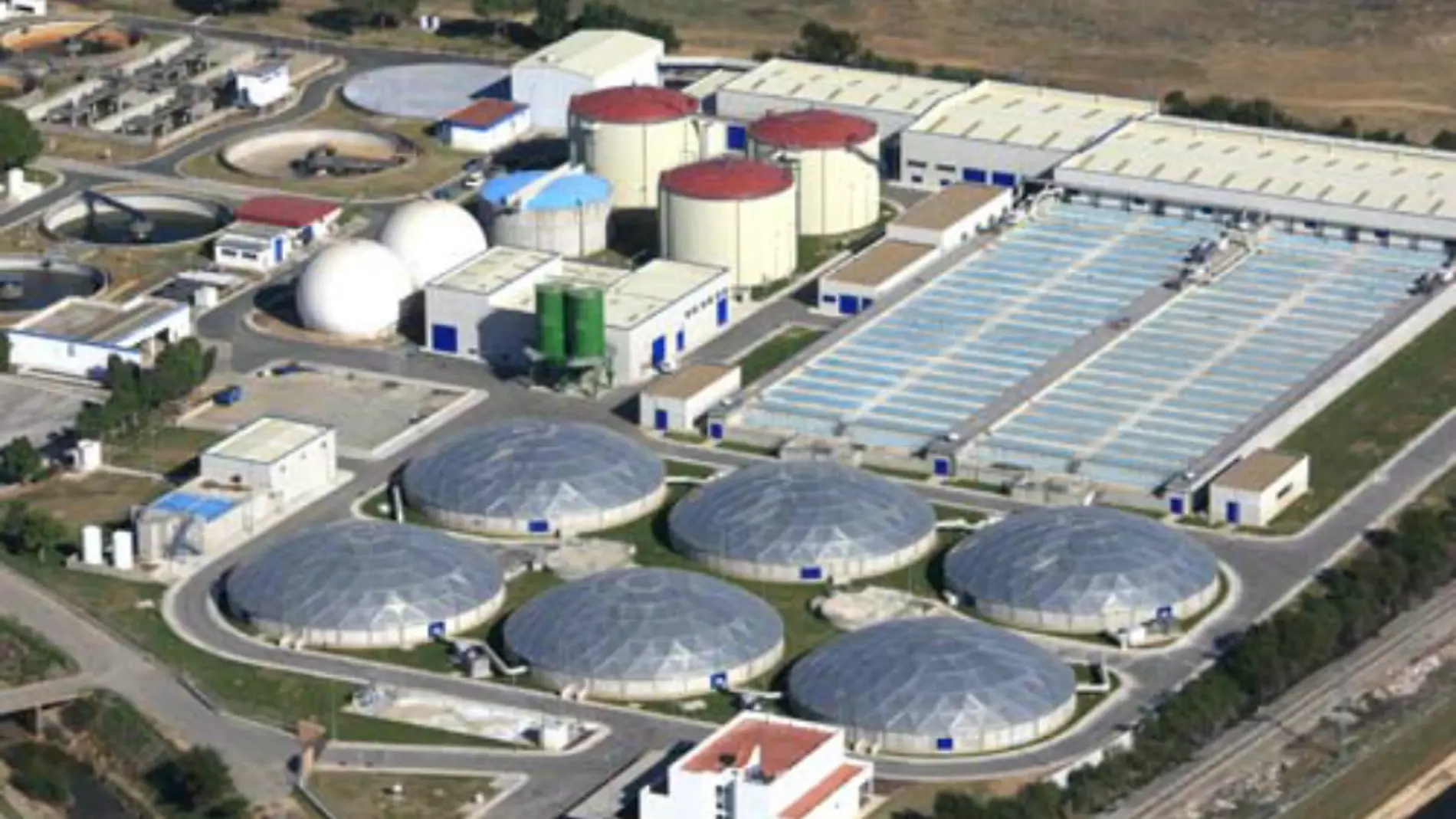 Patentan un sistema de depuracion de aguas con microalgas mas efectivo