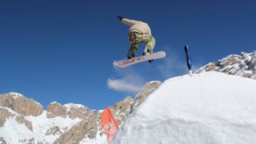 Snowboard