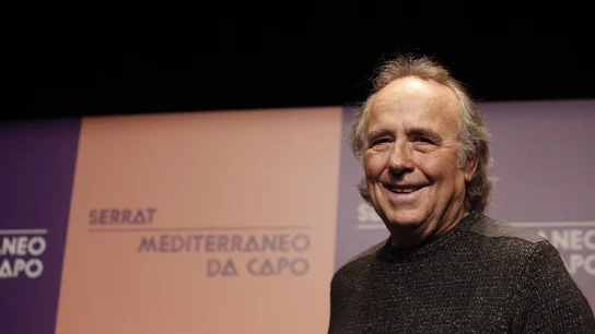 Joan Manuel Serrat El divendres 4 de maig el cantautor valencià arrancarà la seva nova gira Mediterráneo da Capo.