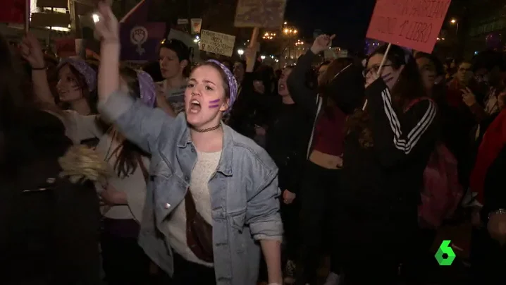 'Hartas de estar hartas': crecen los motivos para que las mujeres se 'paren' el próximo 8 de marzo 'Hartas de estar hartas': crecen los motivos para que las mujeres se 'paren' el próximo 8 de marzo