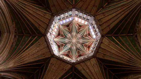 Ely Cathedral Un tour perfecto por las localizaciones de The Crown