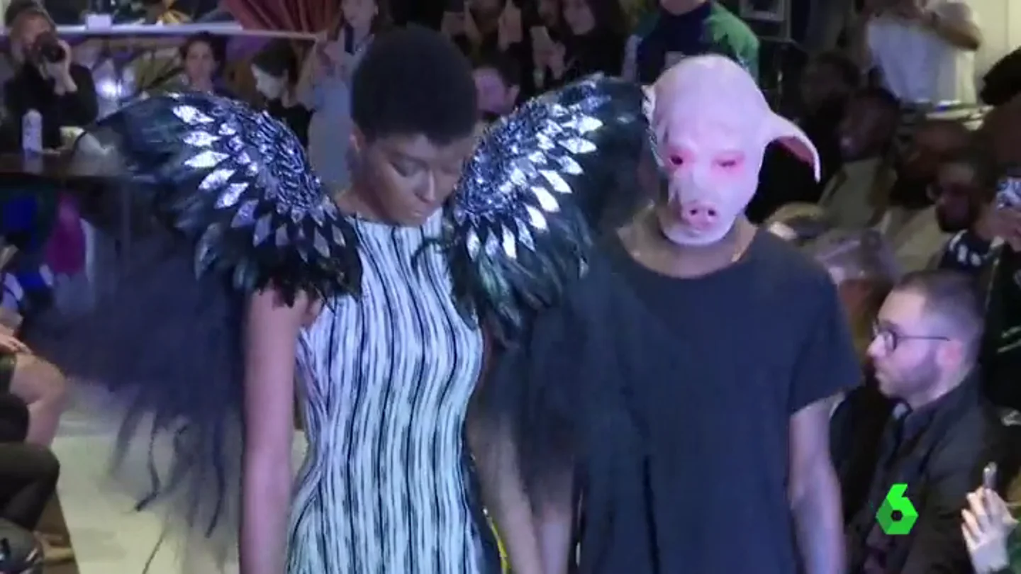 El 'me too' se sube a la pasarela de la semana de la moda en Nueva York El 'me too' se sube a la pasarela de la semana de la moda en Nueva York