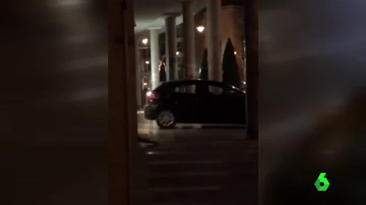 En la imagen el coche que realiza el alunizaje En la imagen el coche que realiza el alunizaje