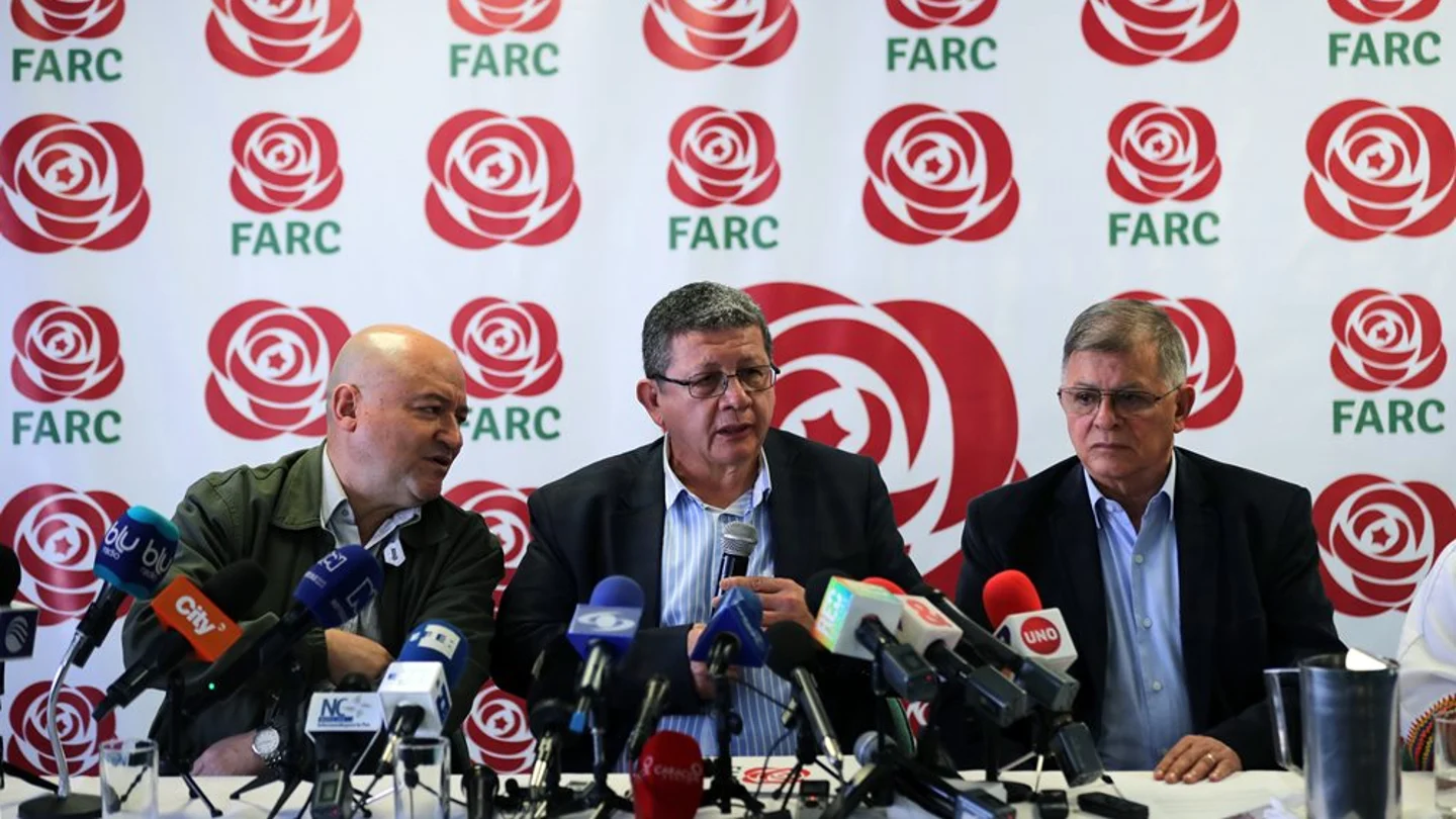 El director del partido Fuerza Alternativa Revolucionaria del Común (FARC), Jorge Torres Victoria, alias, Pablo Catatumbo, habla junto a Carlos Antonio Lozada y Rodrigo Granda El director del partido Fuerza Alternativa Revolucionaria del Común (FARC), Jorge Torres Victoria, alias, Pablo Catatumbo, habla junto a Carlos Antonio Lozada y Rodrigo Granda
