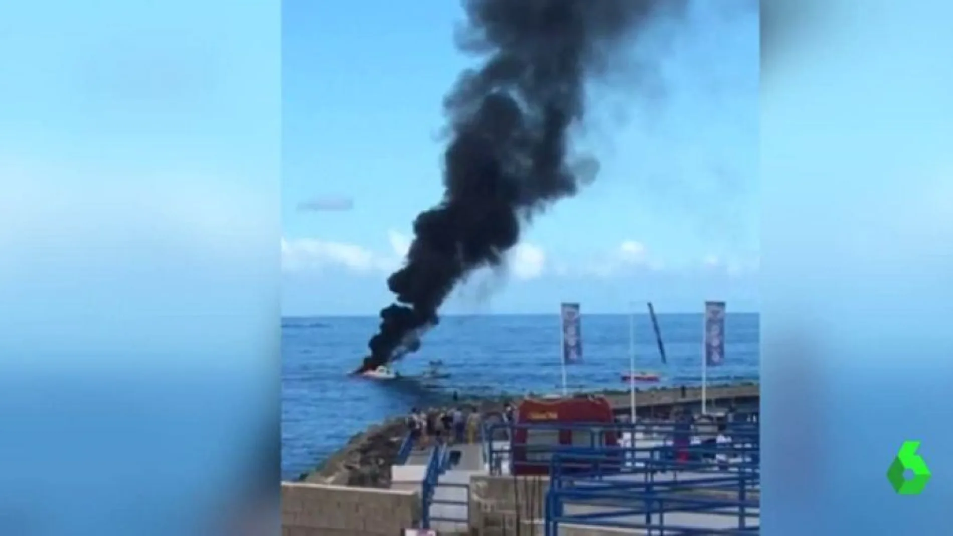 Explosión de un barco de recreo en Tenerife